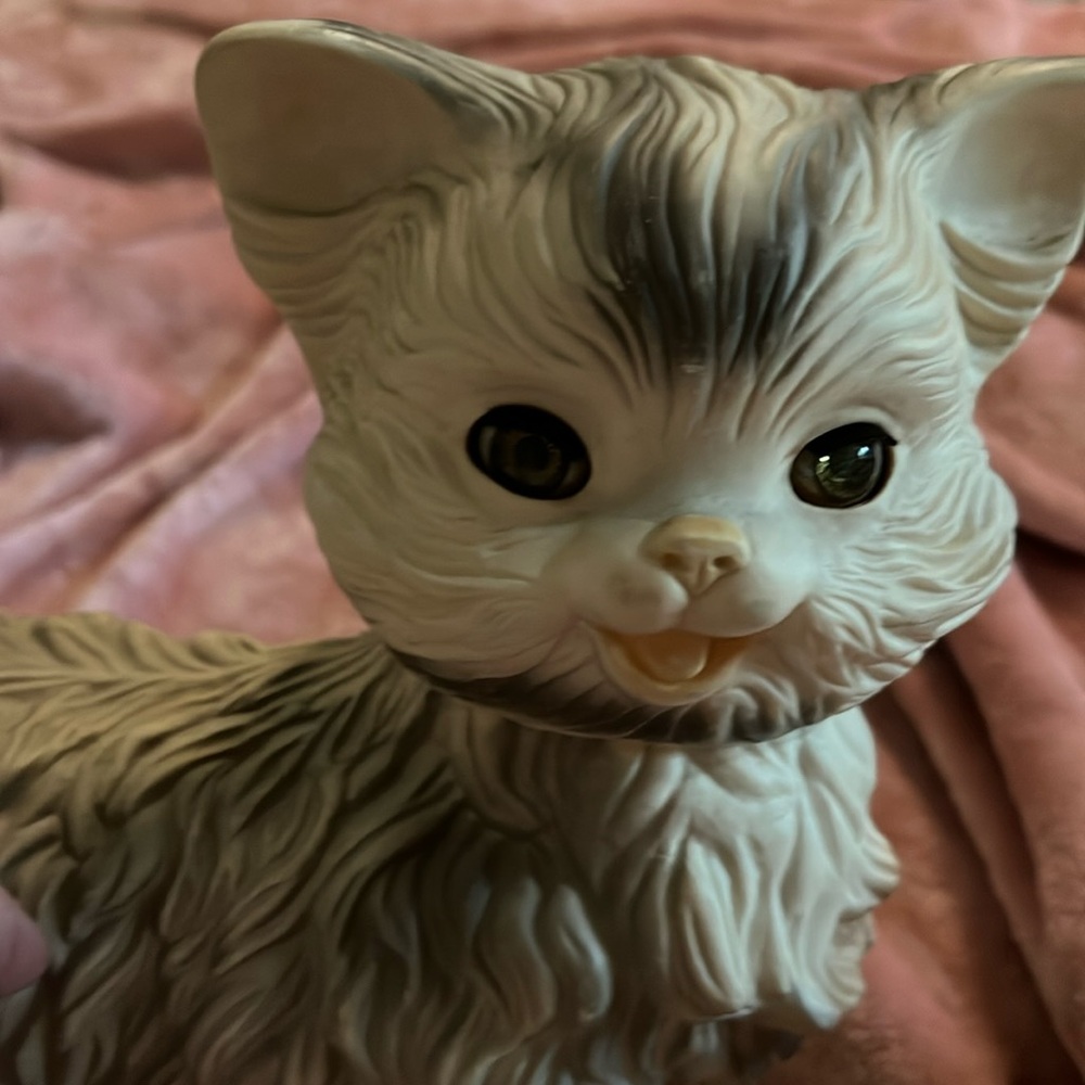 Howard Mobley 1960’s 10” rubber squeaky toy cat.